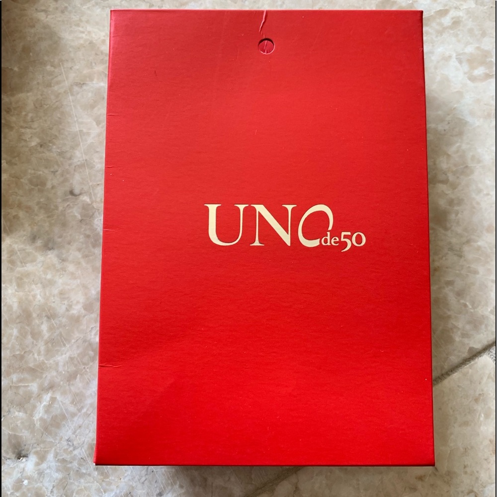 LOT of 16 RED UNO DE 50 bags